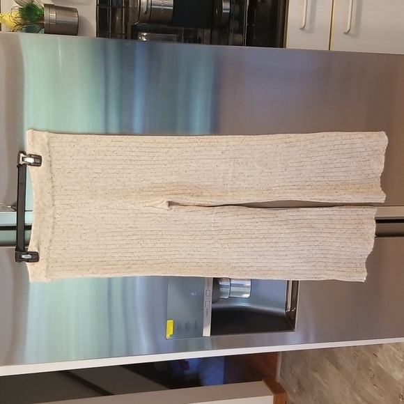 💕HEARTLOOM💕 Nikita Pant Oat Ribbed Soft & Cozy Wide Leg Sweatpants Large NWT - Picture 8 of 14